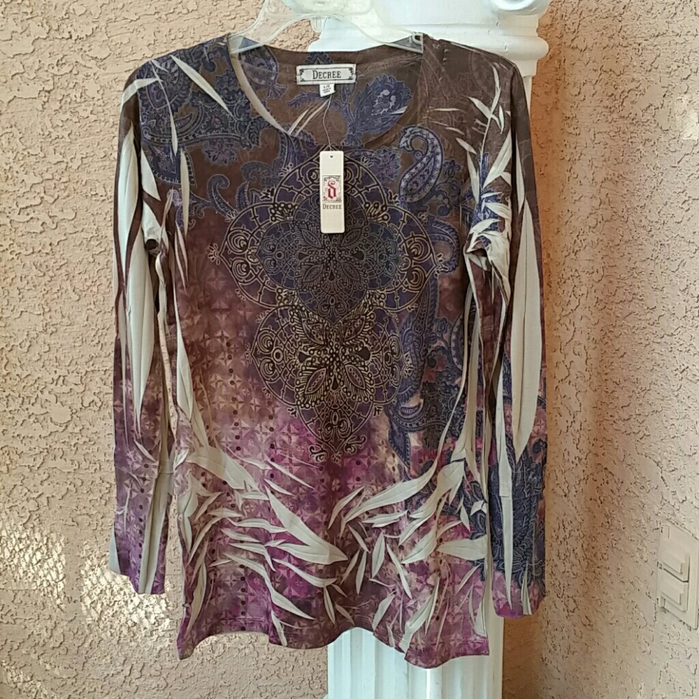 Decree top